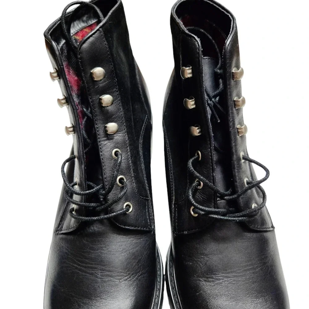 Jones New York Sport Women Sz 10 Black Leather Chunky Heel‎ Lace-up Ankle Bootie